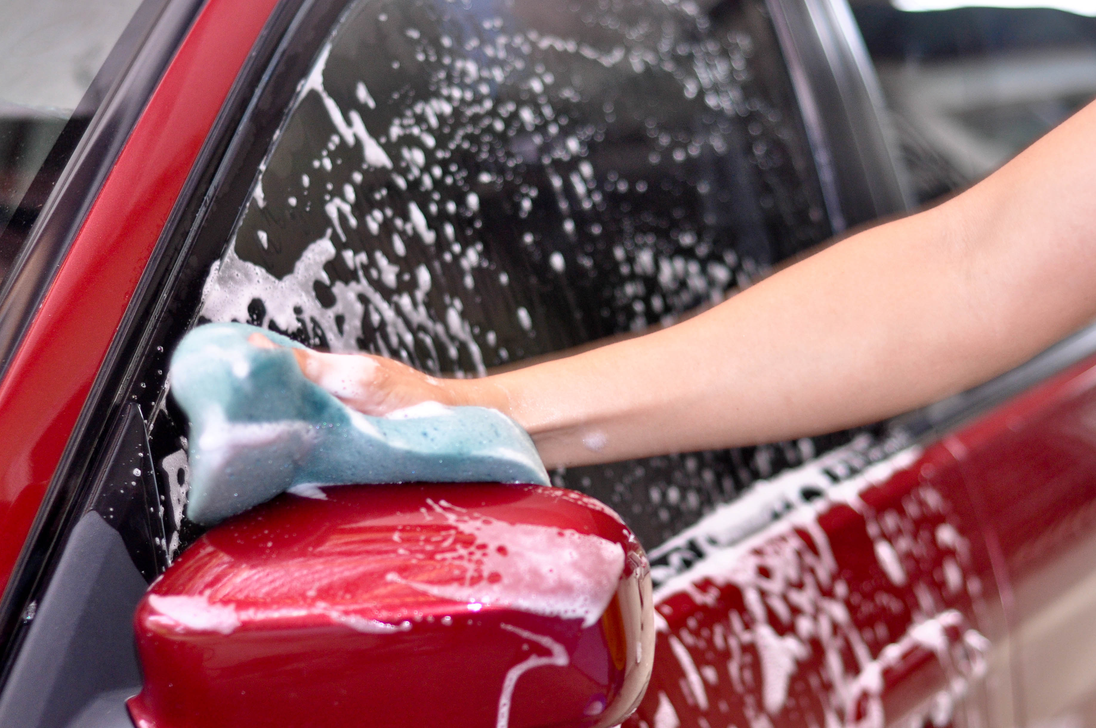 Pros And Cons Of Automatic Car Wash, Automatic Car Wash vs. Hand Car Wash: Pros and Cons,  car washes, wash a car,  best way to wash a car, vehicle owner,  automatic car wash,  automatic car wash safe,  keep car clean,  car's finish, remove dirt car,  wash car in sunlight, car soap,  Automatic Wash Benefits,  protective wax, Hand car Washing, hand car wash, bucket, soap,  scratch  vehicleâ€™s finish,  touchless car wash,  local car wash,  automatic waxing,  vintage vehicle,  automated car wash