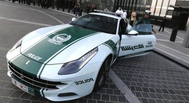 Ferrari FF - Dubai Police, Ferrari FF, Dubai Police