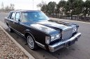 1987 Lincoln Town Car image-0