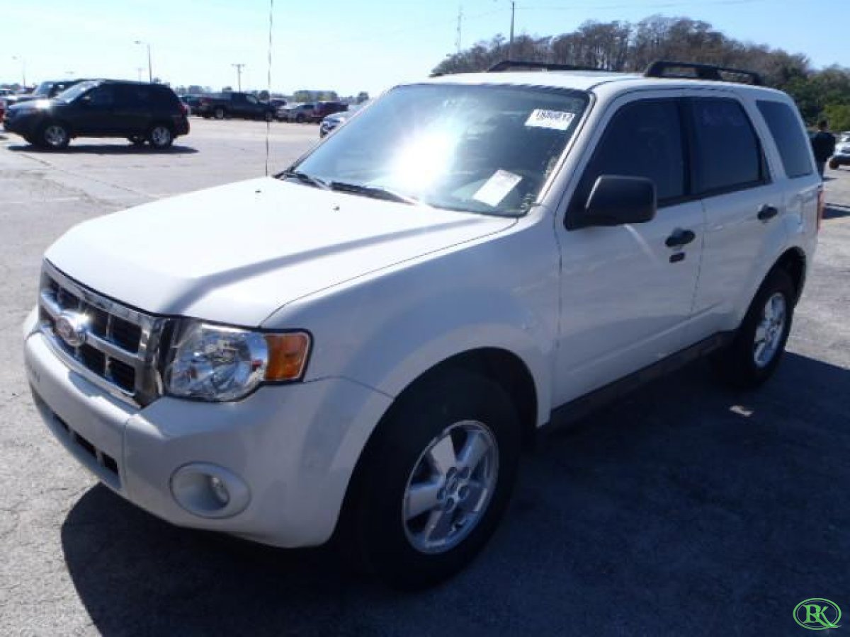 2010 Ford ESCAPE 4X4 V6 XLT