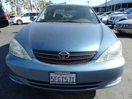  2004 TOYOTA CAMRY LE 