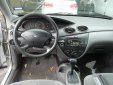 2000 Ford FOCUS LX image-3