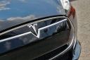 2014 Tesla MODEL S image-5