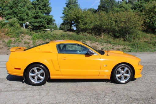 2008 Ford MUSTANG GT PREMIUM COUPE