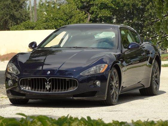 2010 Maserati GRANTURISMO