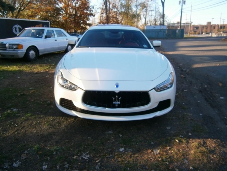 2014 Maserati GHIBLI