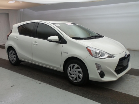 2015 Toyota PRIUS C