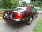 2006 Lincoln TOWN CAR image-5