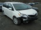 2017 ''TOYOTA SIENNA XLE'' AWD 7,474 Miles Need Front end Airbags image-0