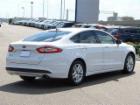2015 Ford FUSION image-2