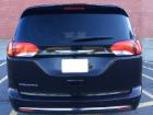 2017 Chrysler PACIFICA image-9