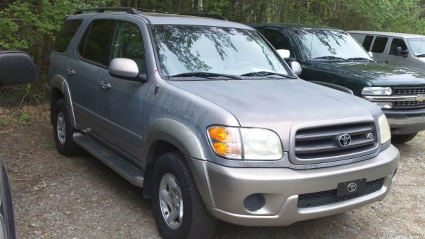 2001 Toyota Sequoia Limited SUV