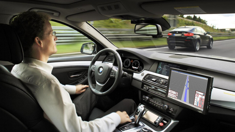 BMW wants to make sure its autonomous cars can hit high speeds
