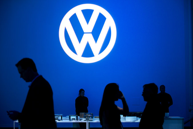 Volkswagen Still Under Pressure As It Searches For Answers To Emissions Scandal