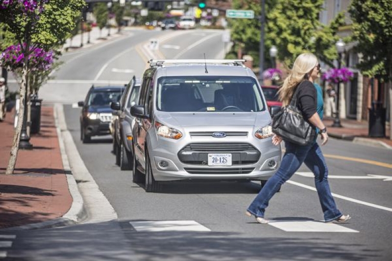 New self-driving test van talks to pedestrians using light signals