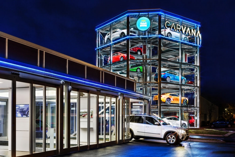Used car dealers meet new competition "Car Vending Machine"