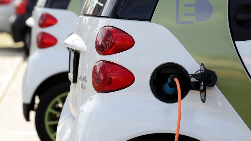 France develops an ultra-cheap electric car