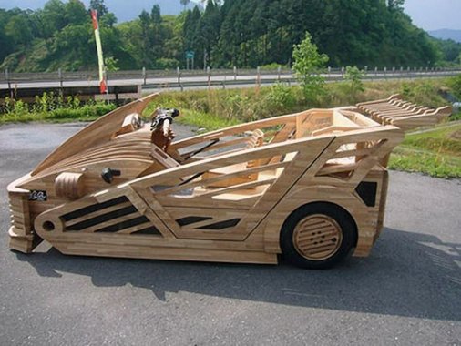 Maniwa â€“ Wondrous Wooden Car Of Japan